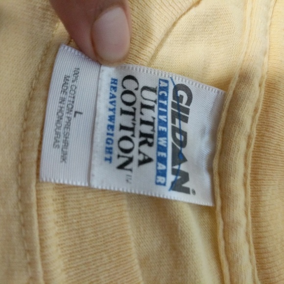 Remy Martin Fine Champagne Cognac T-shirt - Picture 2 of 4